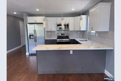 225 9th Street, Newark, NJ 07103 - Photo 2