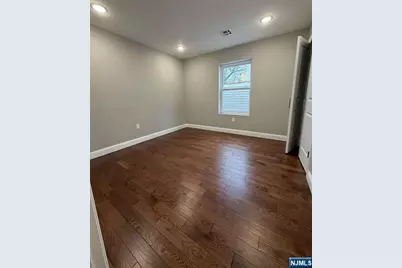 225 9th Street, Newark, NJ 07103 - Photo 8