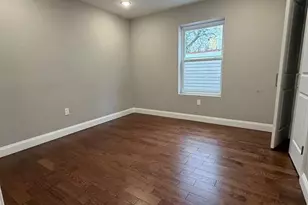 225 9th St, Newark, NJ 07103 - Photo 8