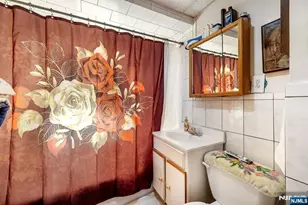 97 Houston St, Newark, NJ 07105 - Photo 22