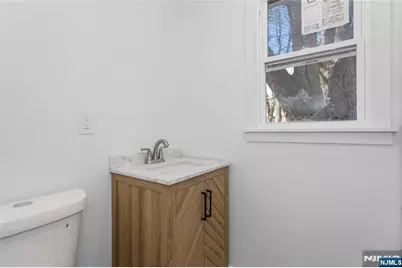 325 Hollywood Avenue, Hillside, NJ 07205 - Photo 14