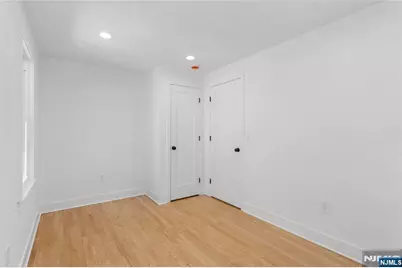 325 Hollywood Avenue, Hillside, NJ 07205 - Photo 18