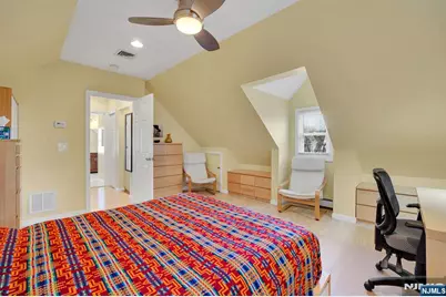 243 Donaldson Avenue, Rutherford, NJ 07070 - Photo 14