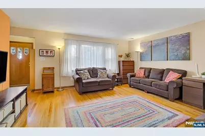 243 Donaldson Avenue, Rutherford, NJ 07070 - Photo 2