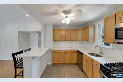 106 Broughton Avenue, Bloomfield, NJ 07003 - Photo 12