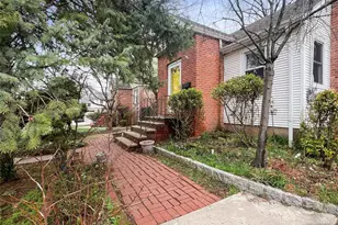 27 Jagoe St, Bergenfield, NJ 07621 - Photo 2