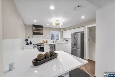 1011 Washington Avenue, Old Tappan, NJ 07675 - Photo 10