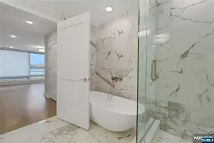 3 Somerset Ln 109, Edgewater, NJ 07020 - Photo 24