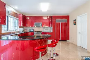 10 Pierson Ct, Mahwah, NJ 07430 - Photo 24