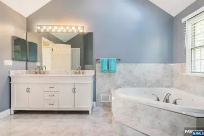 10 Pierson Court, Mahwah, NJ 07430 - Photo 36