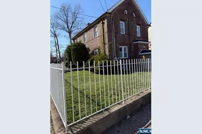 255 Bluff Road, Fort Lee, NJ 07024 - Photo 2