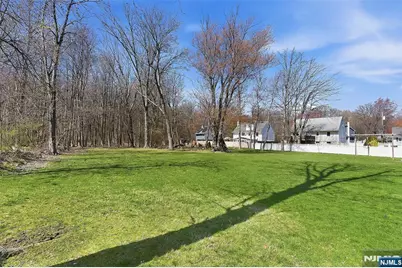 7 Franklin Street, Little Ferry, NJ 07643 - Photo 34