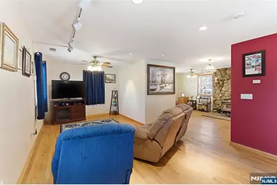 7 Franklin Street, Little Ferry, NJ 07643 - Photo 14