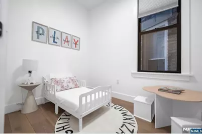 2602 Palisade Avenue, Weehawken, NJ 07086 - Photo 20