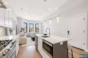 2602 Palisade Ave, Weehawken, NJ 07086 - Photo 36