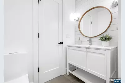 2602 Palisade Avenue, Weehawken, NJ 07086 - Photo 24