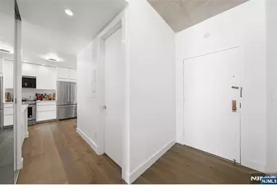 1077 River Road Ph 13 #PH 13, Edgewater, NJ 07020 - Photo 8