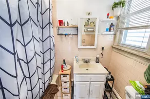 24 Pleasant Ave, Clifton, NJ 07013 - Photo 6