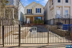 424 15th St, Newark, NJ 07103 - Photo 1
