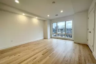 211 Slocum Way B, Fort Lee, NJ 07024 - Photo 6