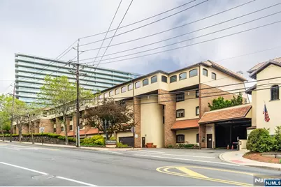 300 Gorge Road 58 #58, Cliffside Park, NJ 07010 - Photo 30