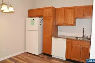 2 Richmond Road 110, West Milford, NJ 07480 - Photo 2