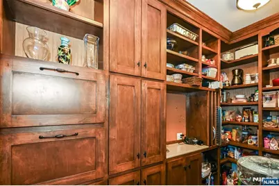 506 Julie Court, Wyckoff Township, NJ 07481 - Photo 18