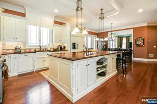 506 Julie Ct, Wyckoff Township, NJ 07481 - Photo 14