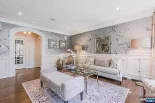 390 Lavelle Ct, Wyckoff Township, NJ 07481 - Photo 10