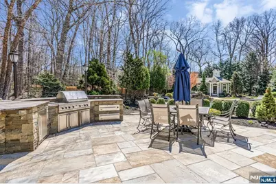 390 Lavelle Court, Wyckoff Township, NJ 07481 - Photo 34