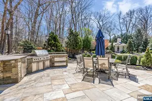 390 Lavelle Ct, Wyckoff Township, NJ 07481 - Photo 34