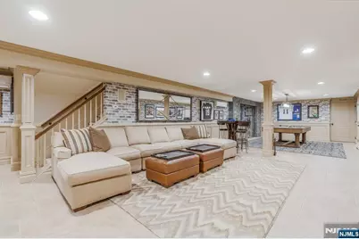 390 Lavelle Court, Wyckoff Township, NJ 07481 - Photo 38