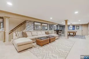 390 Lavelle Ct, Wyckoff Township, NJ 07481 - Photo 38