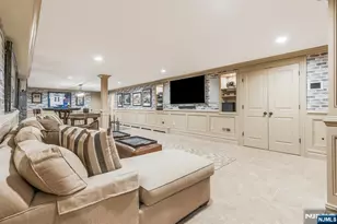 390 Lavelle Ct, Wyckoff Township, NJ 07481 - Photo 40