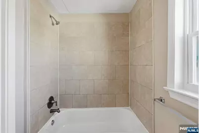 131 La Monte Avenue, Bound Brook, NJ 08805 - Photo 20