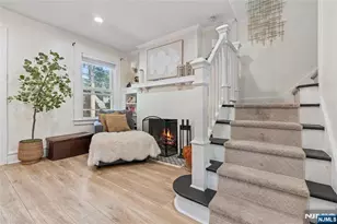 44 Richelieu Pl, Newark, NJ 07106 - Photo 6