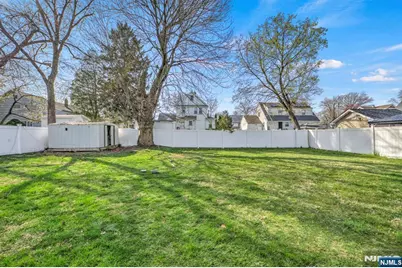 1104 Congress Avenue, Teaneck Township, NJ 07666 - Photo 24