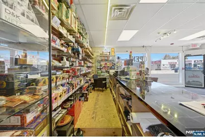 27-16 Broadway, Fair Lawn, NJ 07410 - Photo 10