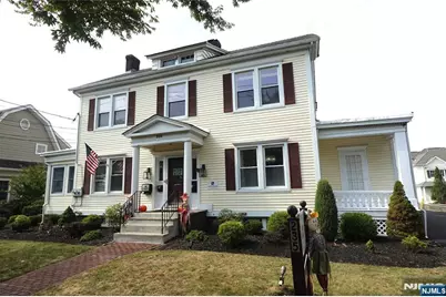 235 Everett Avenue, Wyckoff Township, NJ 07481 - Photo 2