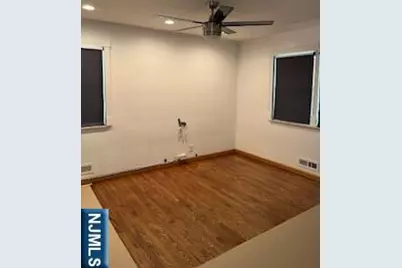 469 Westview Avenue, Englewood, NJ 07631 - Photo 10