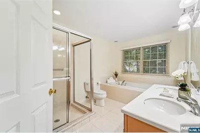 141 Greenway 41 #41, Montvale, NJ 07645 - Photo 18