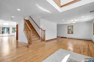 309 South Dr, Paramus, NJ 07652 - Photo 8