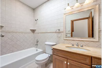 309 South Drive, Paramus, NJ 07652 - Photo 40