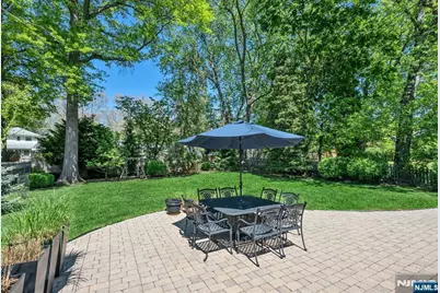 309 South Drive, Paramus, NJ 07652 - Photo 44