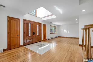 309 South Dr, Paramus, NJ 07652 - Photo 6