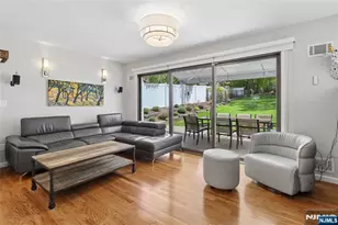 160 Magnolia Ave, Tenafly, NJ 07670 - Photo 12