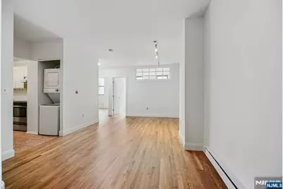 111 Mulberry Street 2C #2C, Newark, NJ 07102 - Photo 4