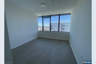 258 Harrison, East Orange, NJ 07018 - Photo 6