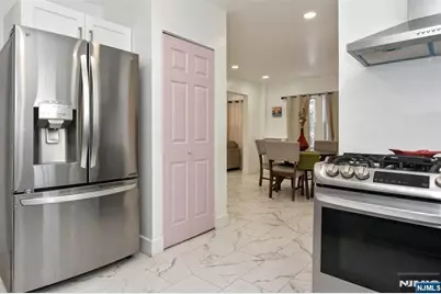 111 Teaneck Road, Teaneck Township, NJ 07666 - Photo 8