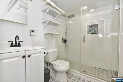 111 Teaneck Road, Teaneck Township, NJ 07666 - Photo 18